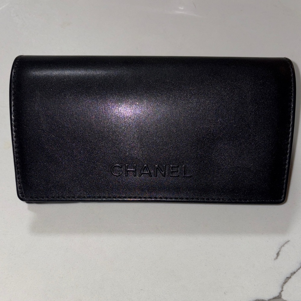CHANEL Classic Black Leather Clutch Jumbo Eyeglasses Case